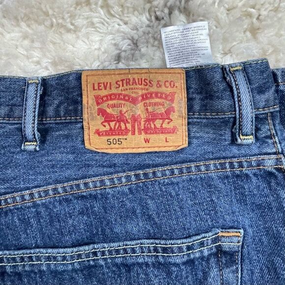 Levi’s jeans - Picture 2 of 6